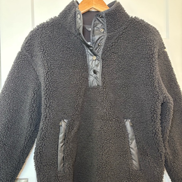 Athleta Sherpa Fleece Lined Button Pullover with Quilted Back - Picture 2 of 6